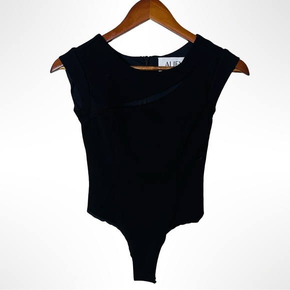 Alieva Black Sleeveless Asymmetrical Neck Bodysuit Small Office Siren - Picture 11 of 13